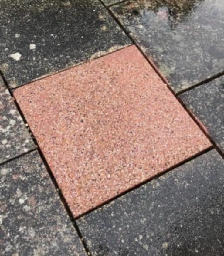 Washed paving